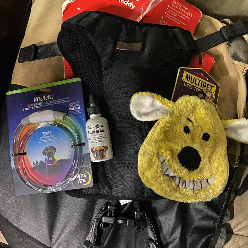 pet goods bundle!